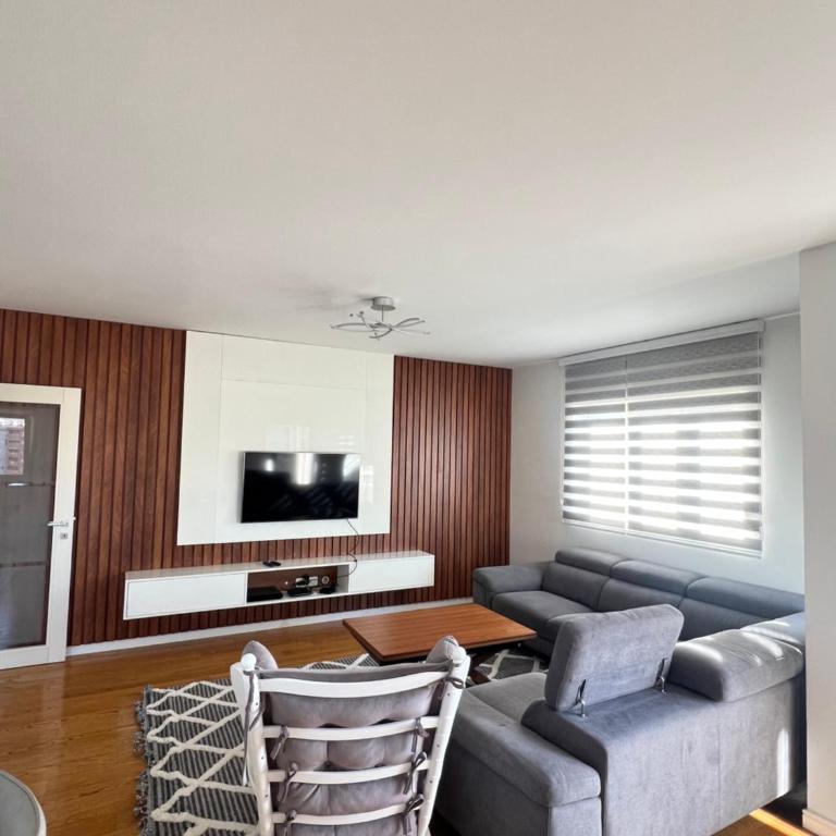 White Homes 7-Central Point - Apartman s 2 Spavaće Sobe sa Balkonom i Terasom - 20