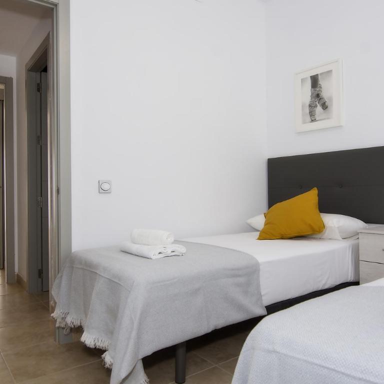 A Estrenar con Terraza Piscina y Parking Gratis - Apartamento Deluxe - 39