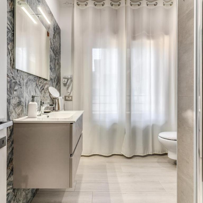 Marmolo Room - Monolocale con Balcone - 11