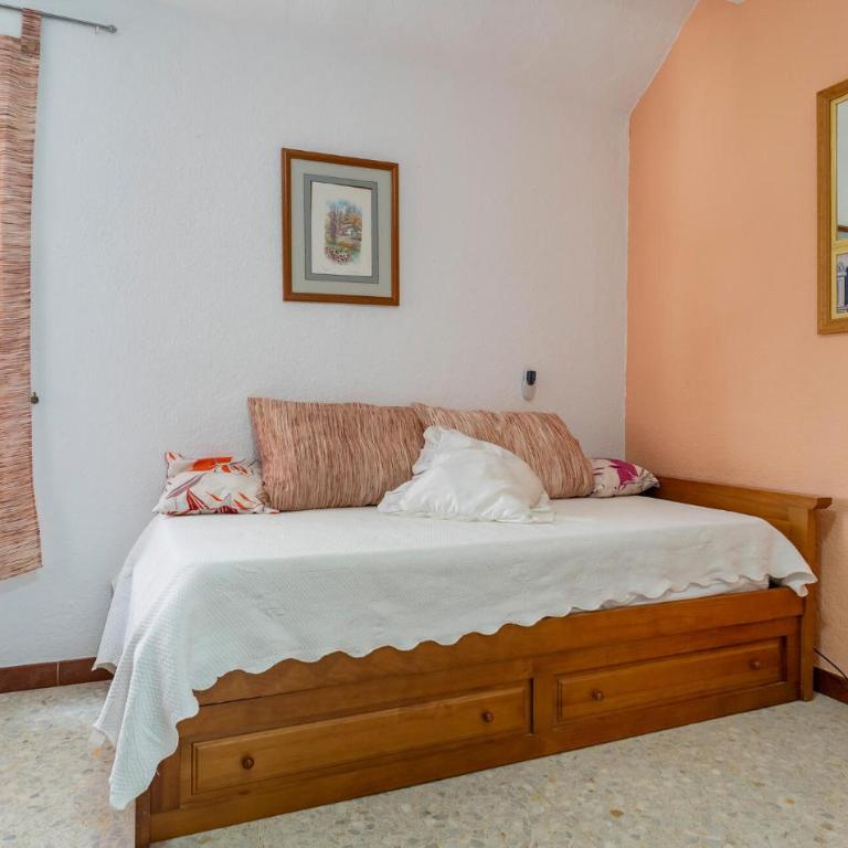 Stunning Home In Chiclana De La Fronter - Casa Vacacional de 3 dormitorios - 8