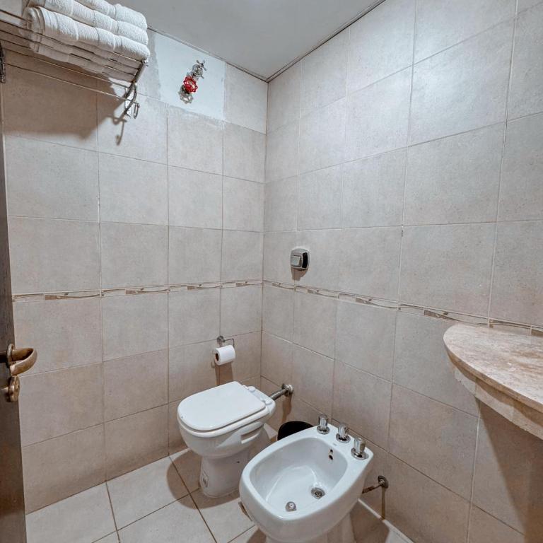 Hotel Ciudad - Habitación Cuádruple Estándar - 10