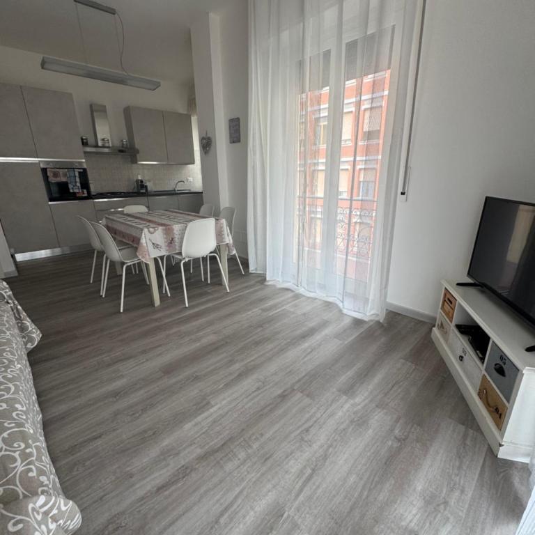 Sunnyhouse - Appartamento con 2 Camere da Letto - 11