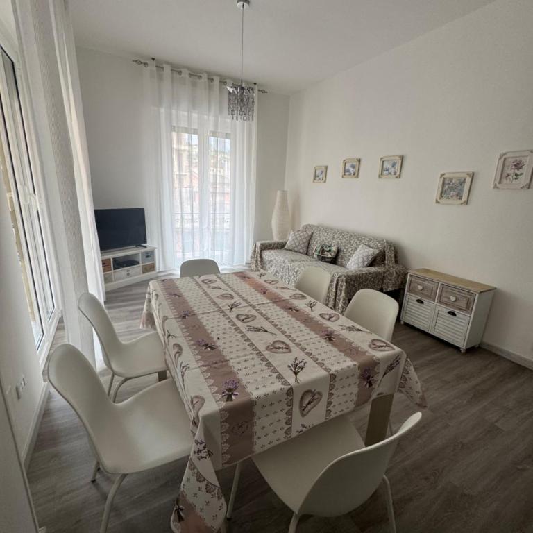 Sunnyhouse - Appartamento con 2 Camere da Letto - 9