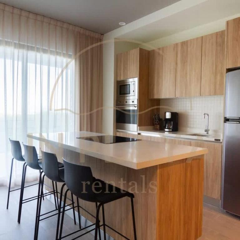 Luxury 2BR 2BA Ocean view 200m from beach - Apartment - 8