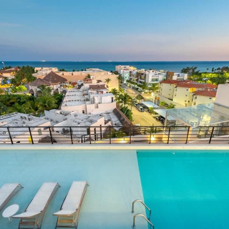 Luxury 2BR 2BA Ocean view 200m from beach - Apartment - 25