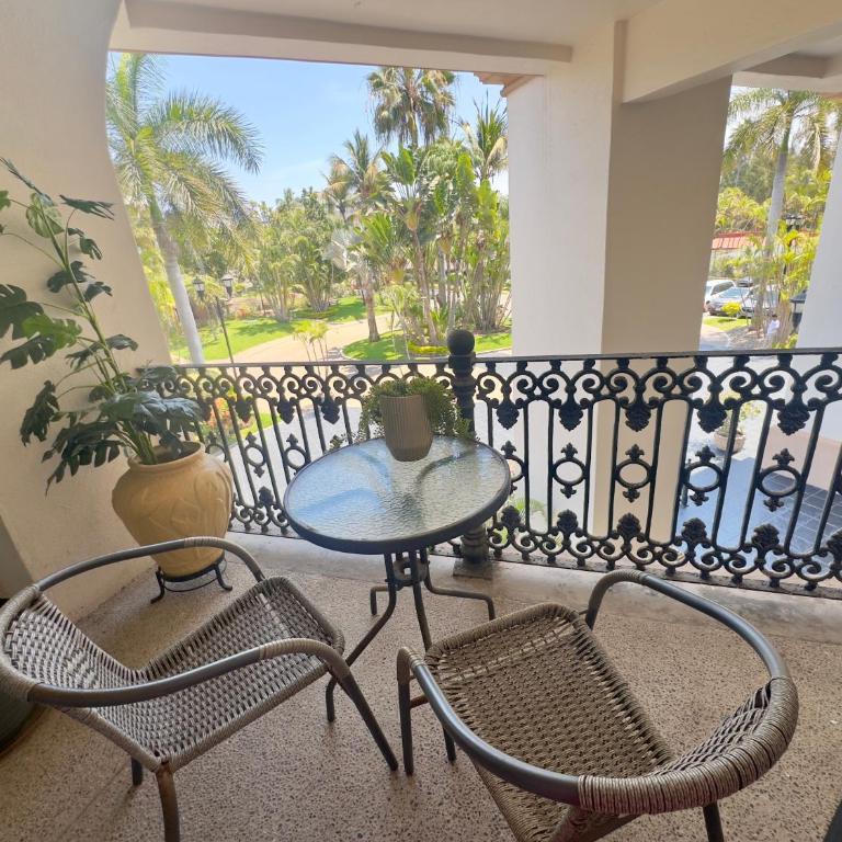Costa Bonita Mazatlán Departamento pie de playa Beach Resort - Apartment with Garden View - 12