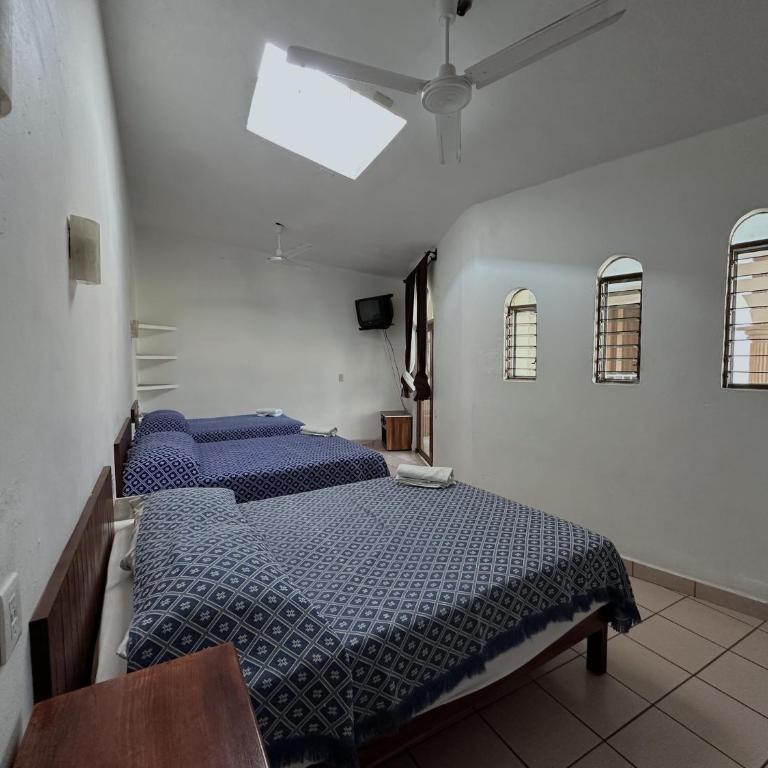 Hotel San Juan - Chambre Familiale avec Salle de Bains Privative - 2