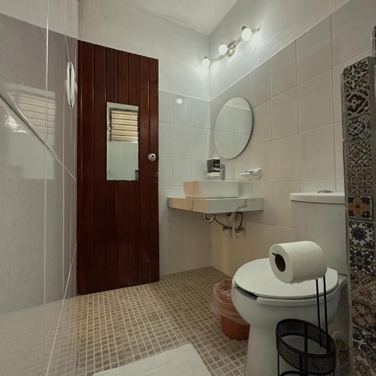 Hotel San Juan - Habitación Triple con baño privado - 2