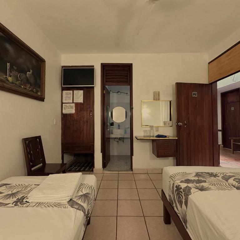 Hotel San Juan - Chambre Triple avec Salle de Bains Privative - 3