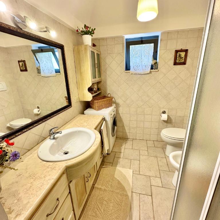 Trulli Moon - Casa Vacanze con 3 Camere da Letto - 2