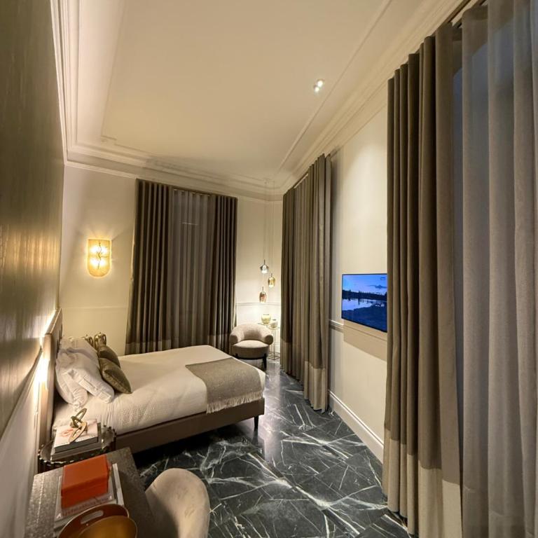 Lovely Rooms - Camera Matrimoniale Deluxe con Balcone - 7