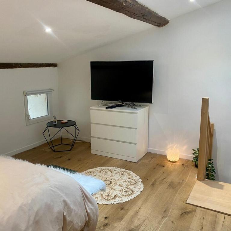 duplex centre historique climatisé - Apartamento de 1 dormitorio - 9
