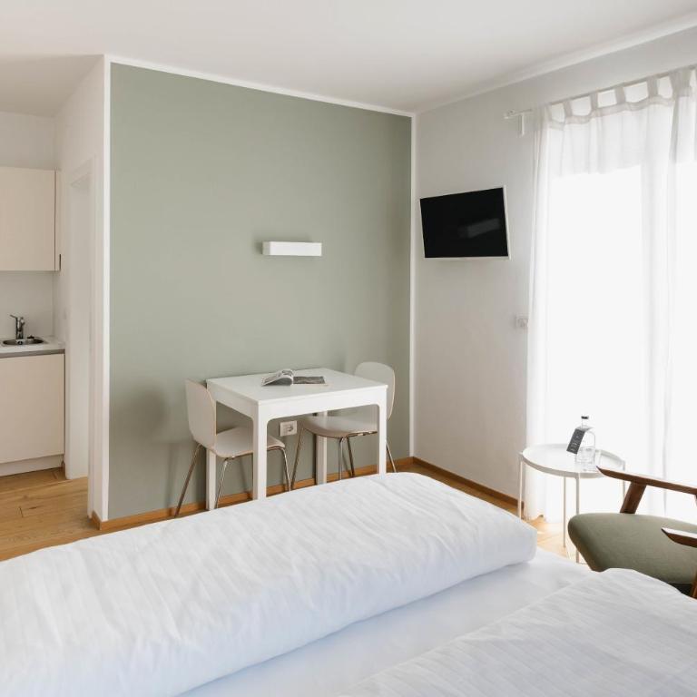 Residence Isarcus - Studio mit Balkon - 1