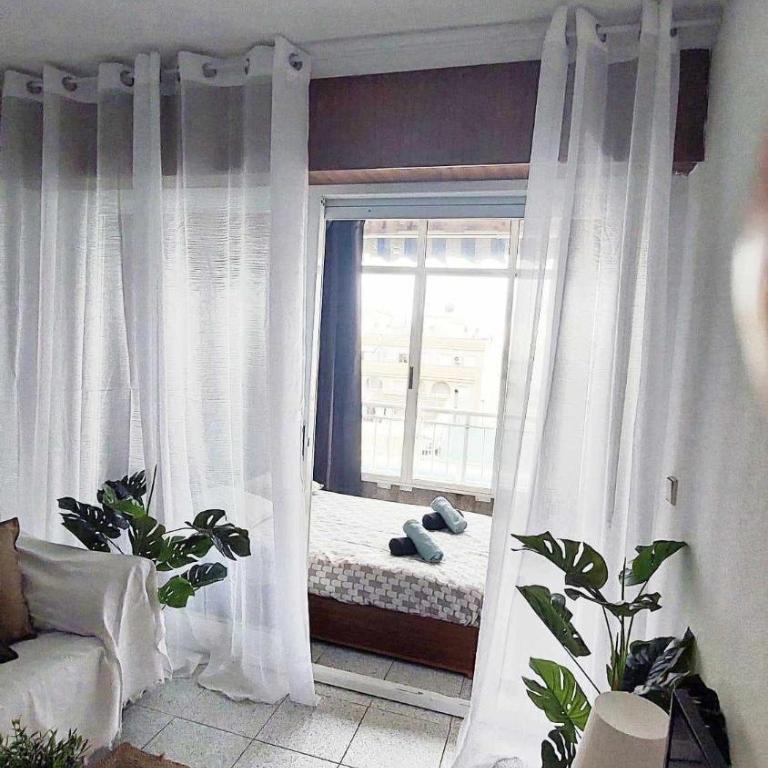 Nice studio with pool and air conditioning - One-Bedroom Apartment with Pool View - 5
