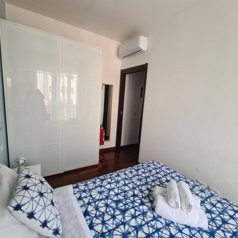 Blue Retreat Modern Apartment near M4 Milan - Appartamento con 1 Camera da Letto - 3