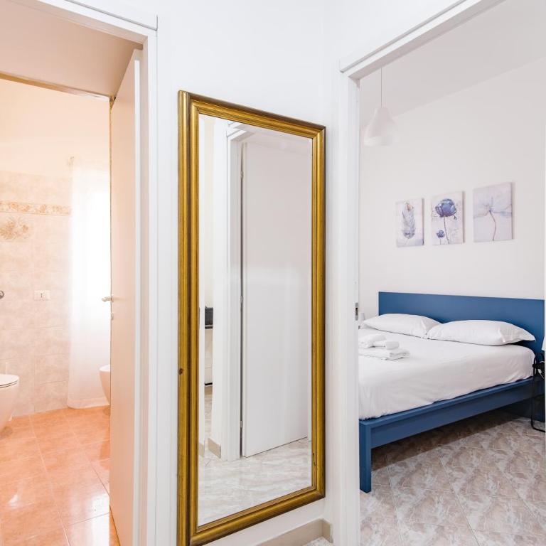 Elegantis Labicana Apartment - Few steps from the Colosseum - Appartamento con 2 Camere da Letto e Vista Città - 21