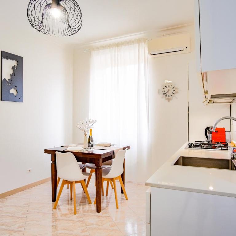 Elegantis Labicana Apartment - Few steps from the Colosseum - Appartamento con 2 Camere da Letto e Vista Città - 23