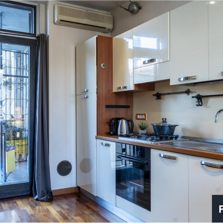 Stazione Centrale-Duomo - Two Independent Flats - Appartamento con 2 Camere da Letto - 12