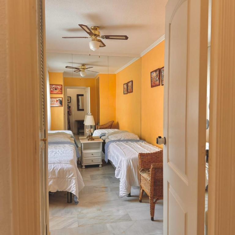 Iso parveke merenrannassa 102 - Two-Bedroom Apartment - 17