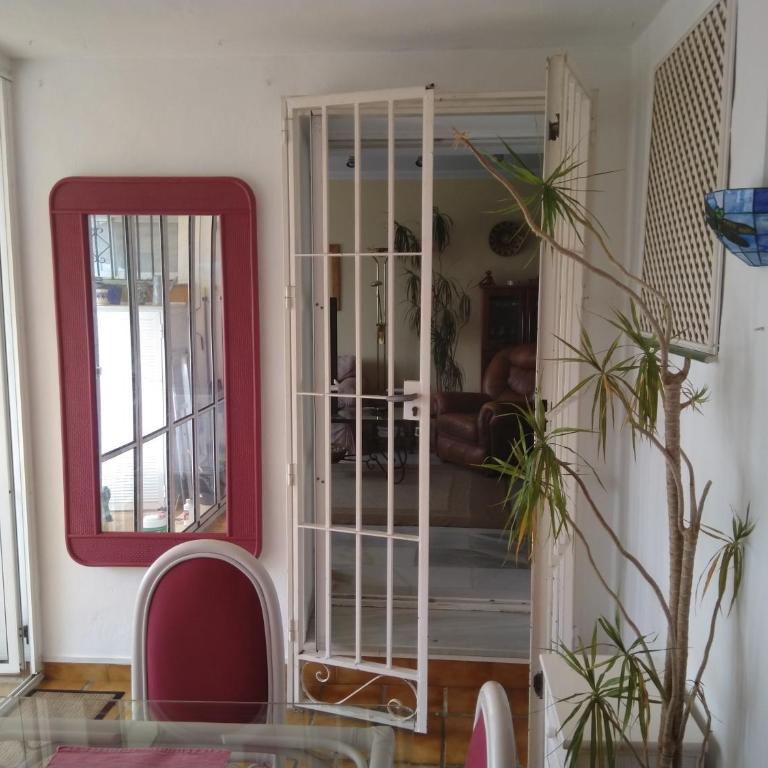 Iso parveke merenrannassa 102 - Two-Bedroom Apartment - 13