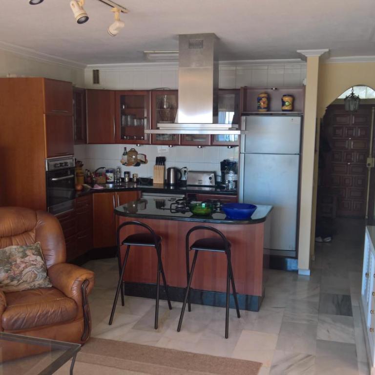 Iso parveke merenrannassa 102 - Two-Bedroom Apartment - 12