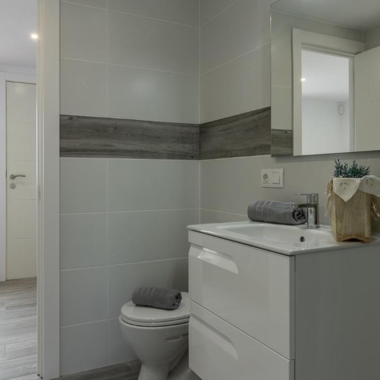 Goldhome - Casa 4 habitaciones, piscina privada climatizada - Casa de 4 dormitorios - 21