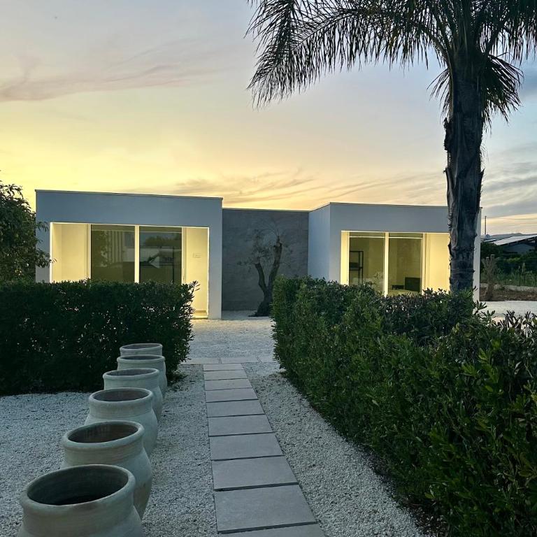 Sun of Sicily - Suite con Vista Piscina - 13