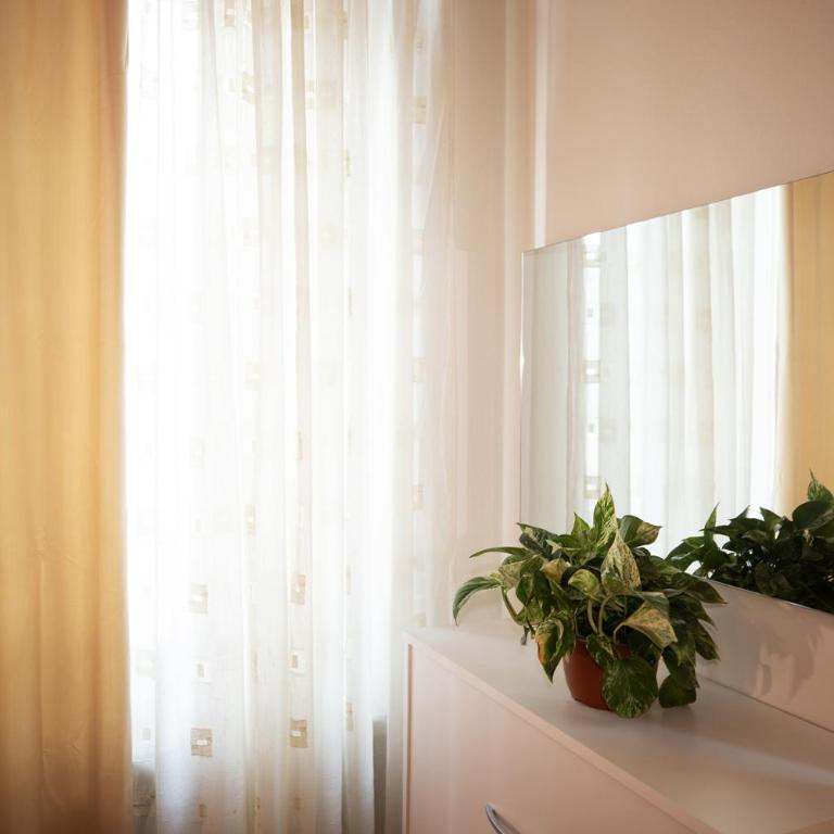 Salix Home - Appartamento con 1 Camera da Letto - 2