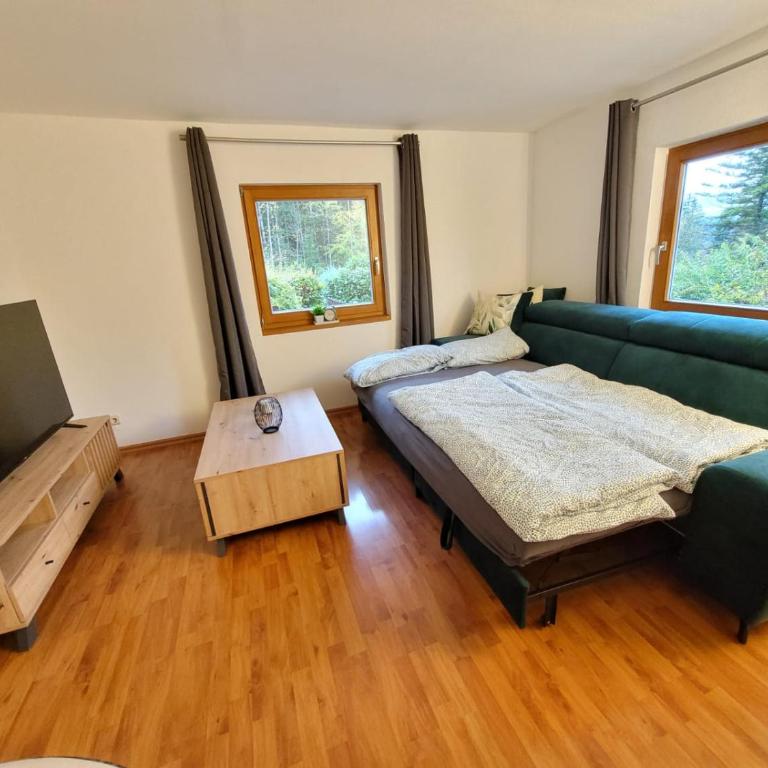 das.arnolds | Whirlpool | Pool | Bergblick - Apartment mit Blick auf die Berge - 9
