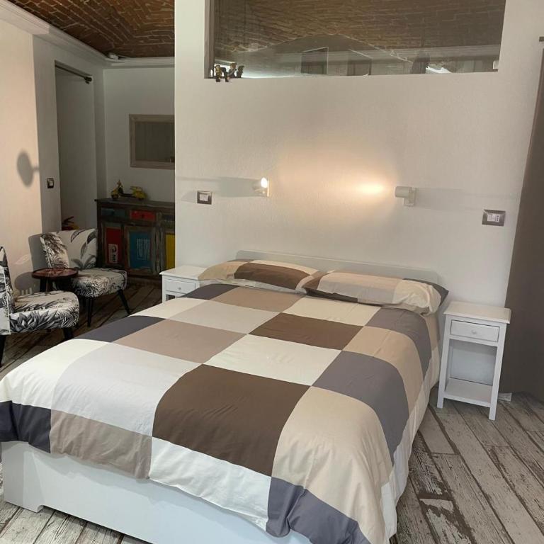 Casa Pappagallo - One-Bedroom Apartment - 13