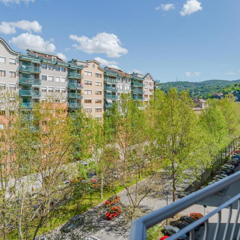 La finestra sulla mole - One-Bedroom Apartment with Balcony - 40