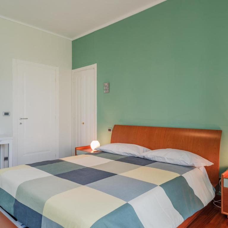 La finestra sulla mole - One-Bedroom Apartment with Balcony - 10