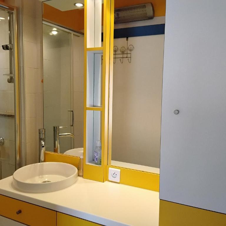 Vittoria Immobilier 10 - REGLEMENT SUR PLACE -chèques vacances acceptés - Apartamento con terraza - 14