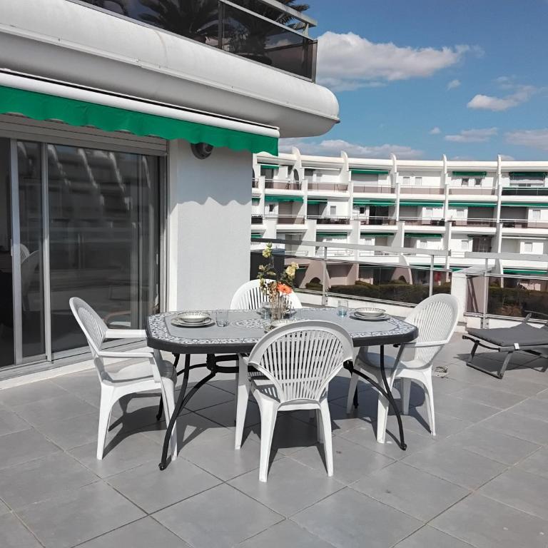 Vittoria Immobilier 10 - REGLEMENT SUR PLACE -chèques vacances acceptés - Apartamento con terraza - 7