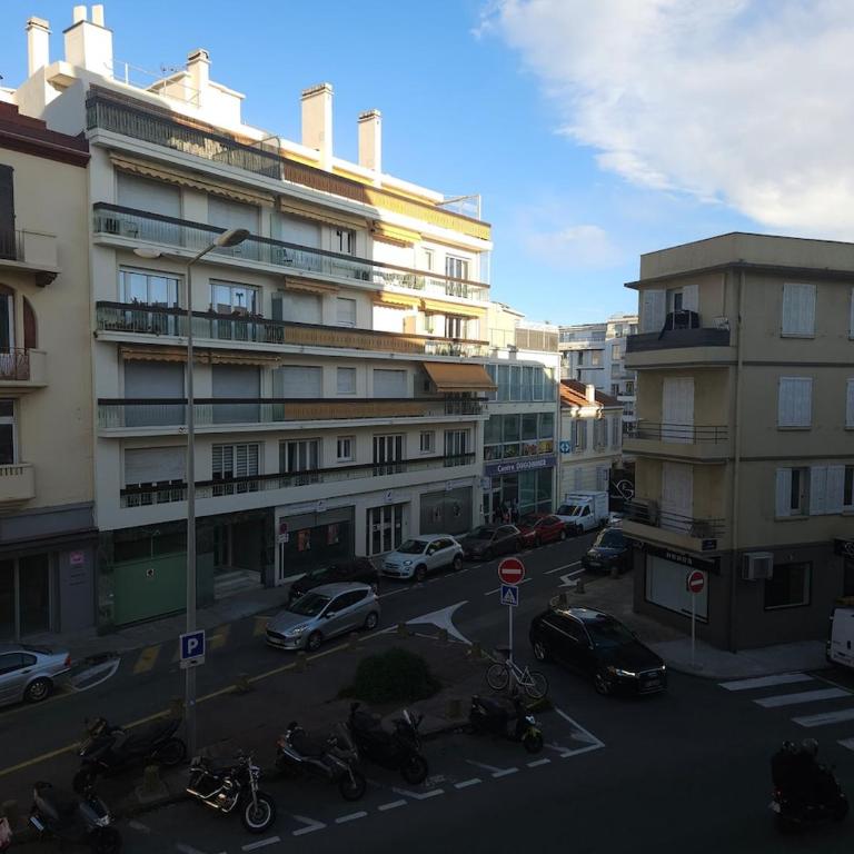 Centre Antibes Le Piadon 3 pièces Parking - Apartamento de 2 dormitorios - 21