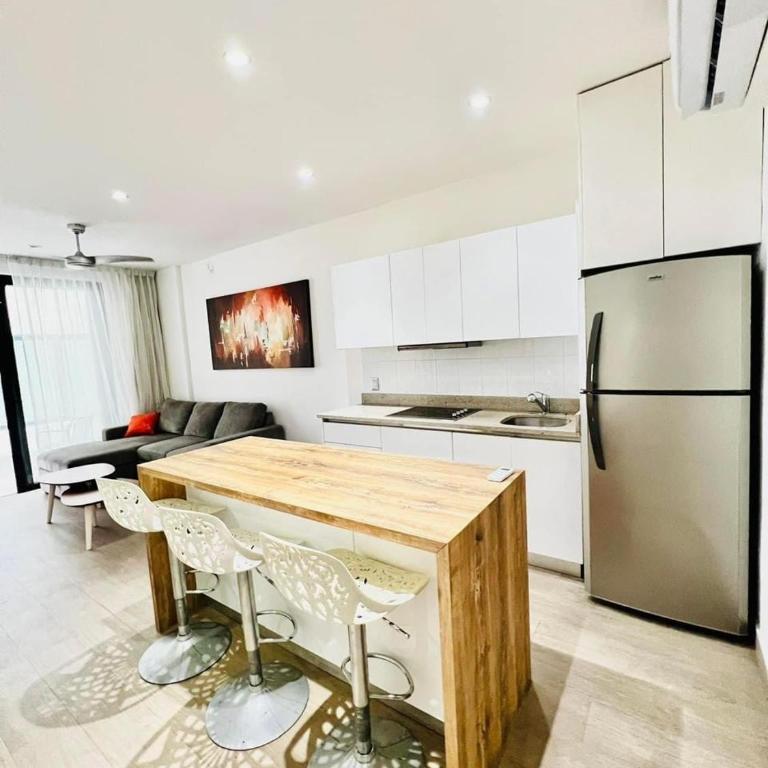 Maravilloso Pent House en 5th Avenida nuevo en plataforma - Two-Bedroom Apartment with Private Pool - 2