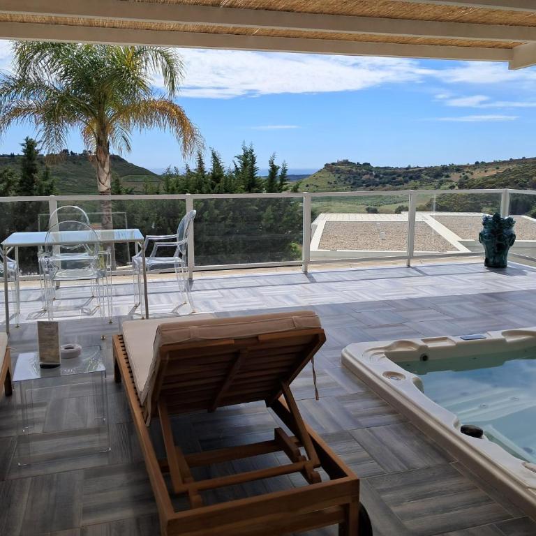 Doric Eco Boutique Resort & Spa - Sicily - Camera Queen con Spa Privata e Vista - 5