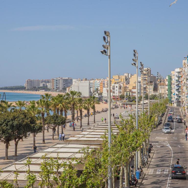 Rentalsbcn - Volantí - Apartamento de 2 dormitorios - 50