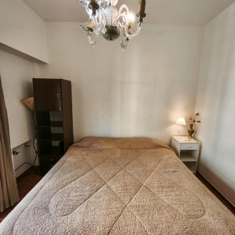 Monoambiente Luminoso en el Corazón de Monserrat - Avenida Belgrano - Apartamento de 1 dormitorio - 9