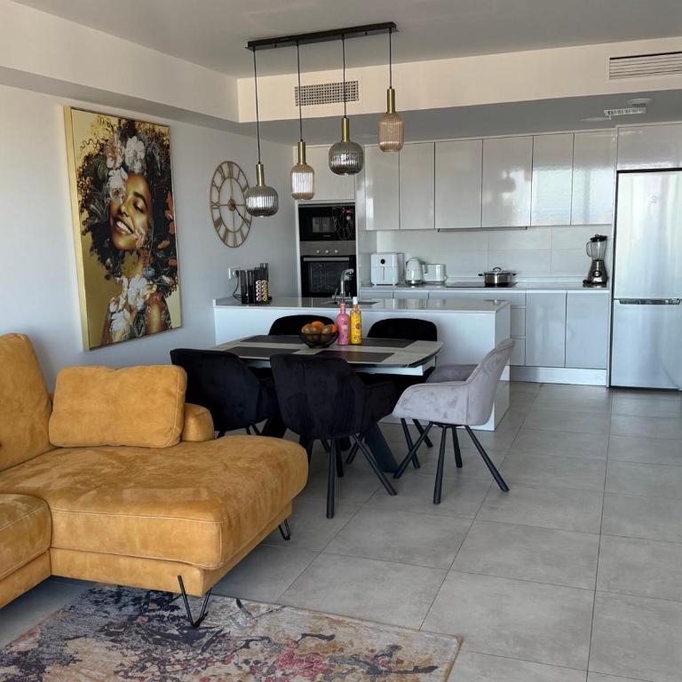 SUNNY home - Apartamento de 2 dormitorios con vistas al mar - 16