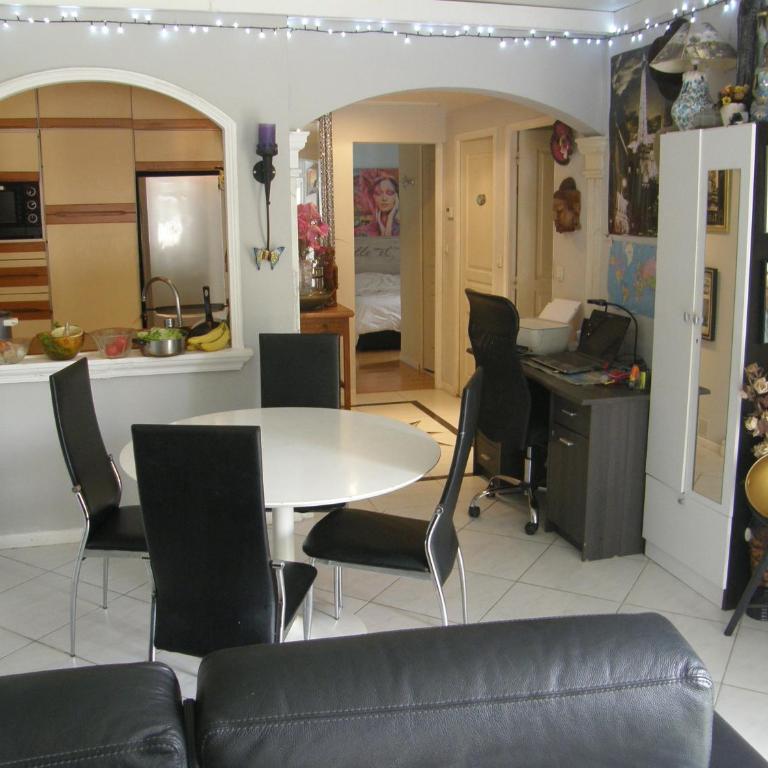 Significantly reduced bill for late August and September - One-Bedroom Apartment - 8