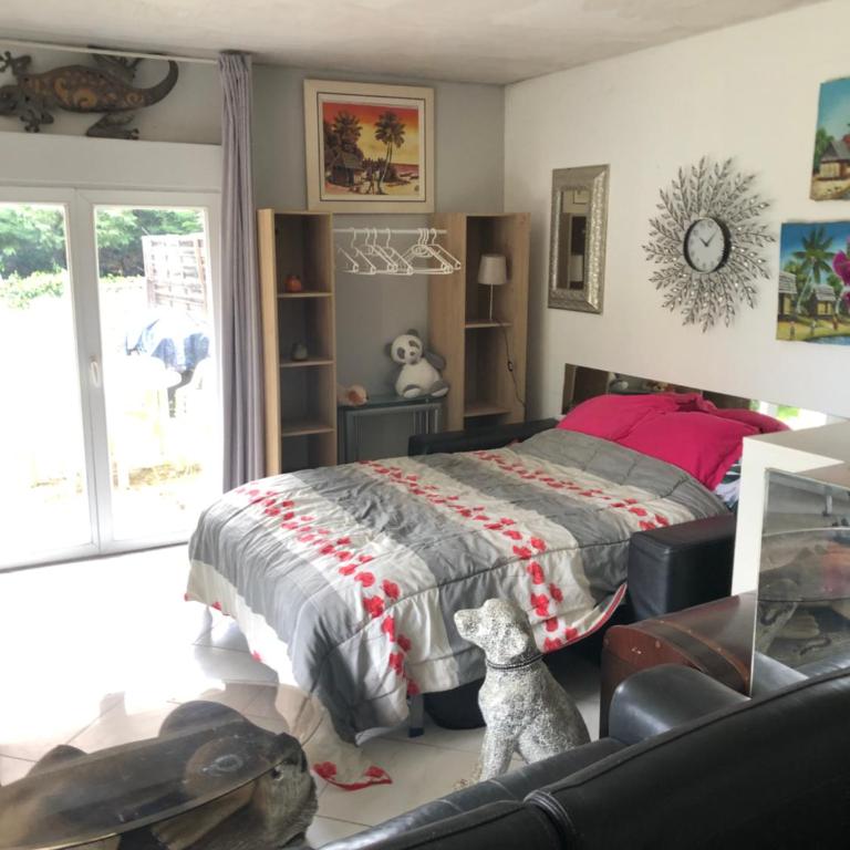 Significantly reduced bill for late August and September - One-Bedroom Apartment - 7