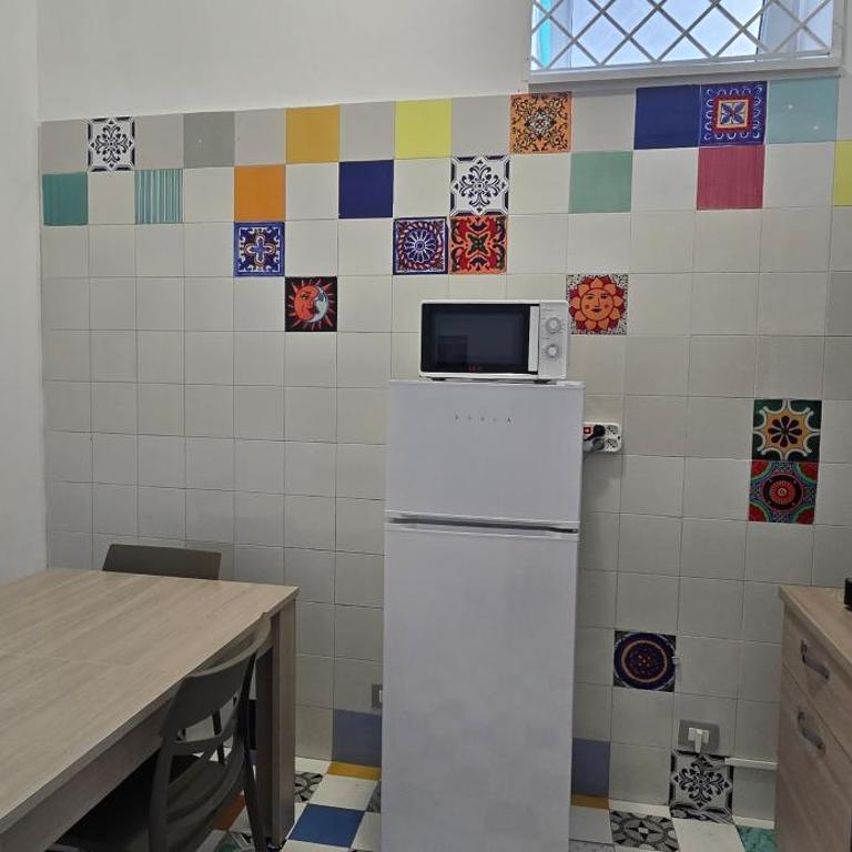Appartamenti La Dimora di Parthenope Centro Storico - Appartamento con 1 Camera da Letto e Balcone - 11