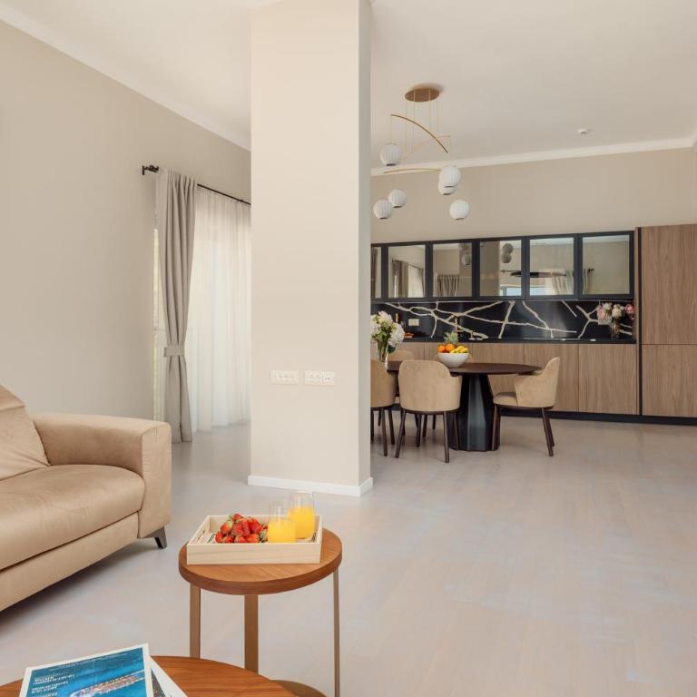 Sky Bay Residence - Three-Bedroom Apartment with Sea View - 17
