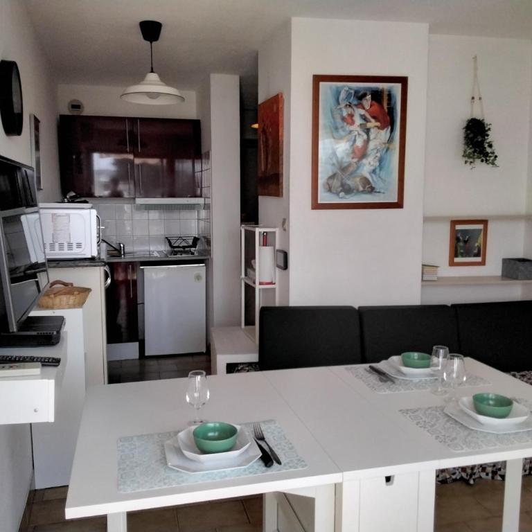 Vittoria Immobilier 7 -REGLEMENT SUR PLACE - chèques vacances acceptés - Studio with Terrace - 2