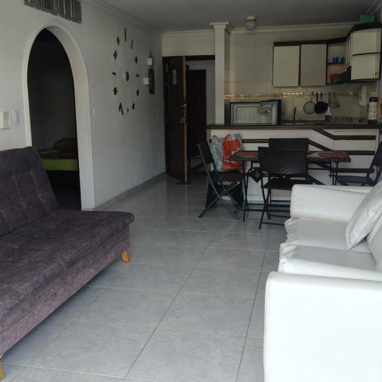 Apto Rodadero 2 habitaciones a 3 cuadras playa - Apartamento de 2 dormitorios - 44
