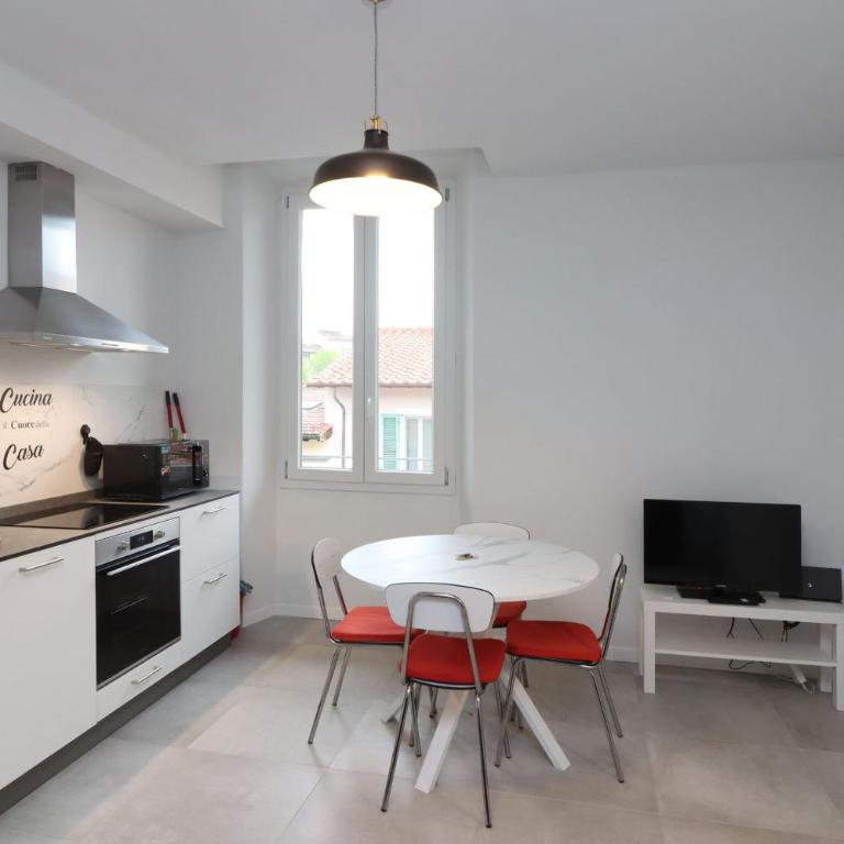 Suite Rose - Appartamento con 2 Camere da Letto - 8