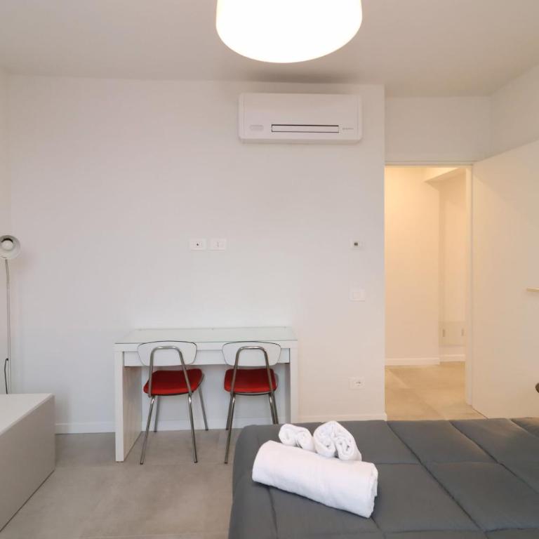 Suite Rose - Appartamento con 2 Camere da Letto - 16