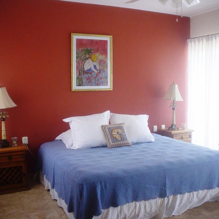 Breathtaking Ocean View Villa - Three-Bedroom House - 16