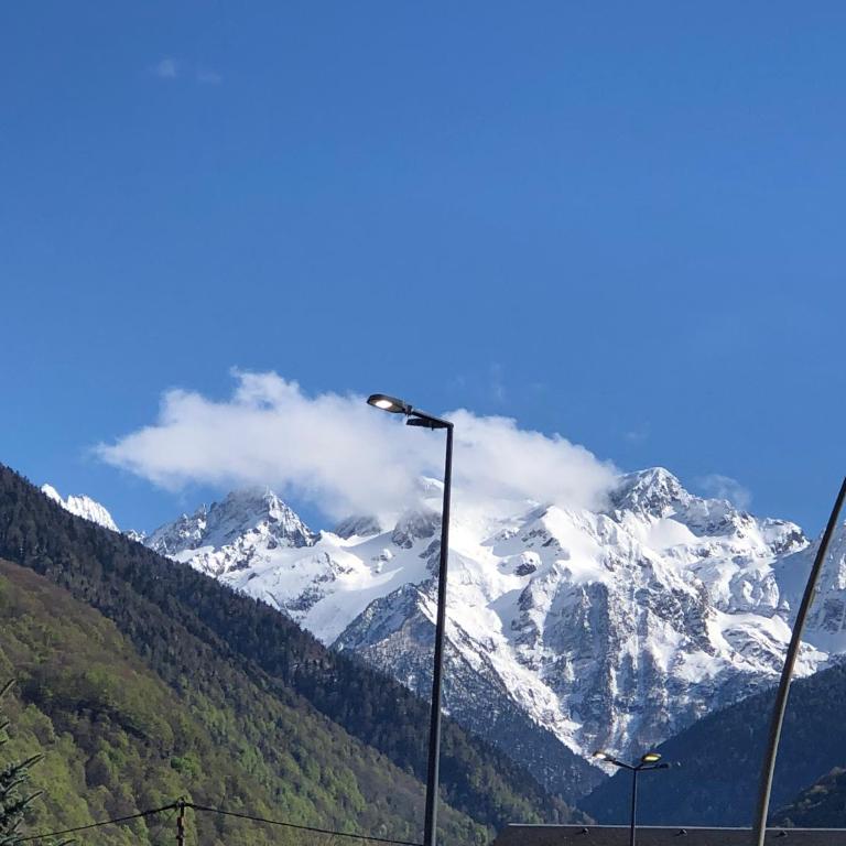 Bagnères-de-Luchon de Luchon T3 vue montagne 15 minutes station de ski, piscine de juin - septembre - Apartment mit 2 Schlafzimmern - 41